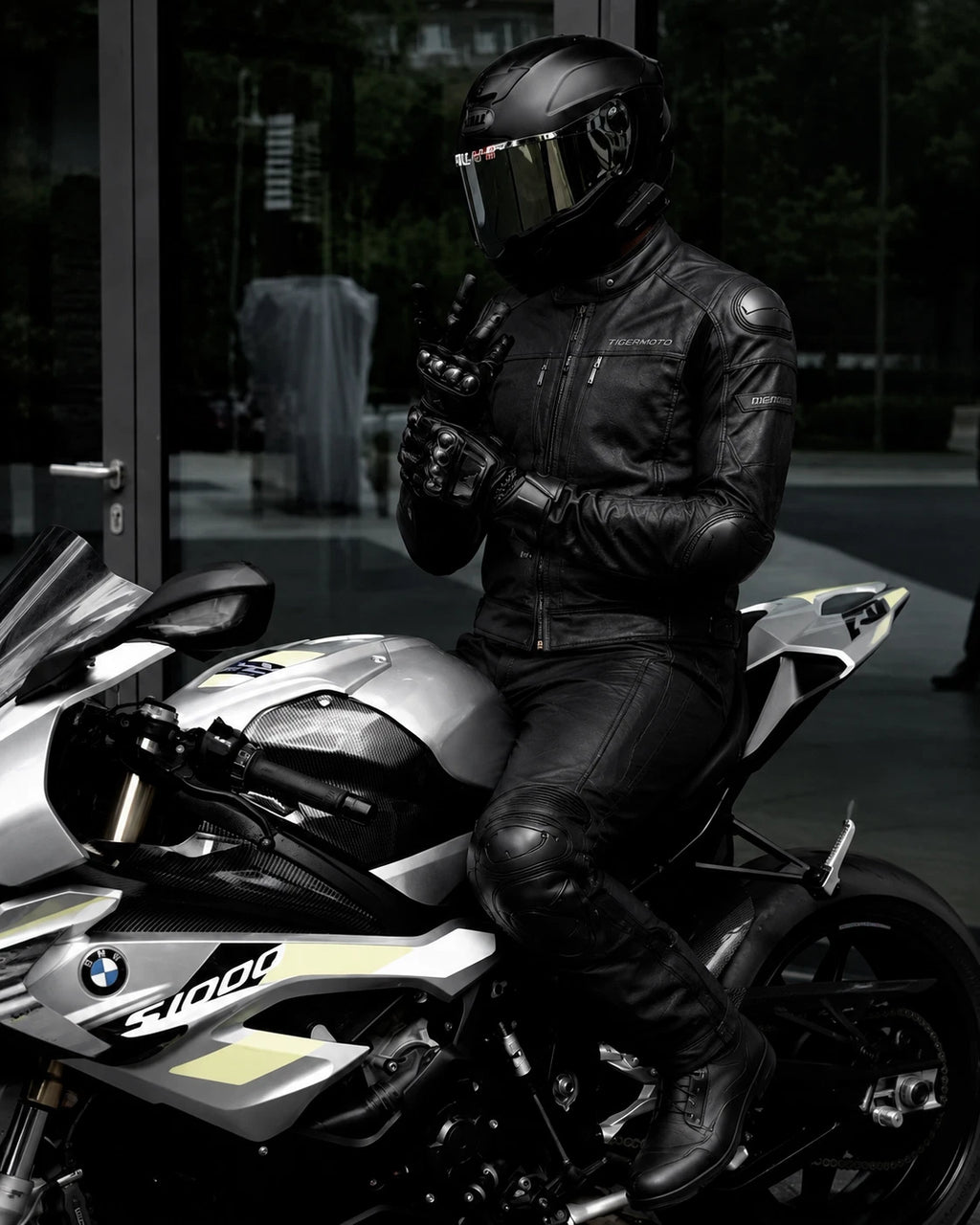 FULLY CUSTOM Urbanite Leather Motorcycle Suit CE Level 2 Armor Racing Riding Gear
