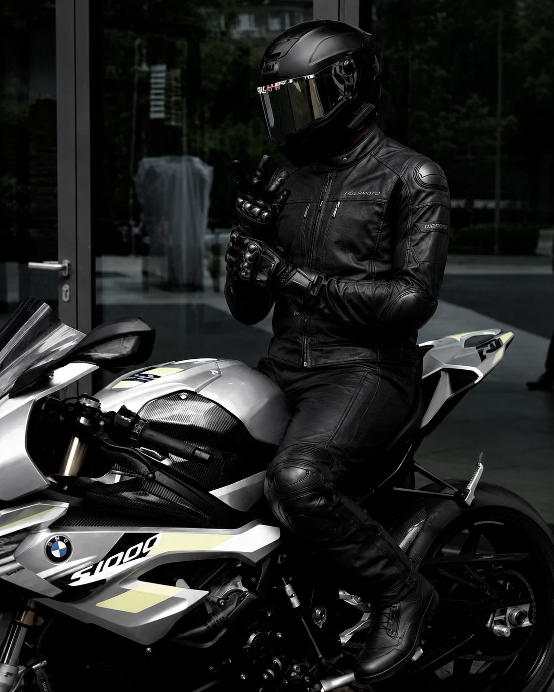 FULLY CUSTOM Urbanite Leather Motorcycle Suit CE Level 2 Armor Racing Riding Gear